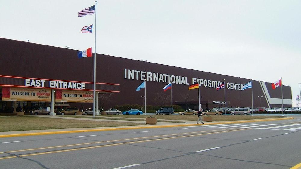 Gasthof Quality Cleveland Airport Middleburg Heights